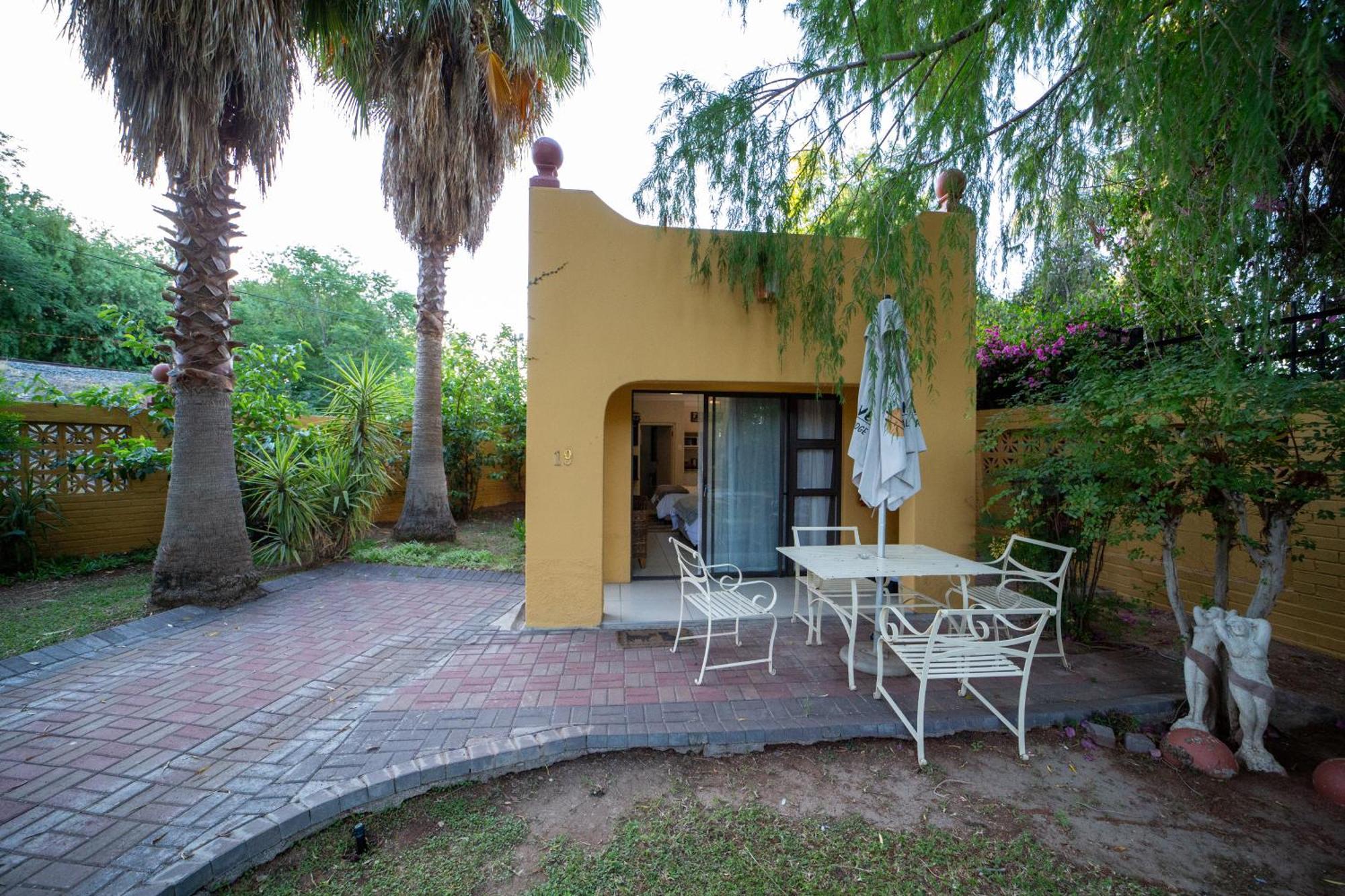 Sunriver Kalahari Lodge Riverside Stay In Upington Ngoại thất bức ảnh