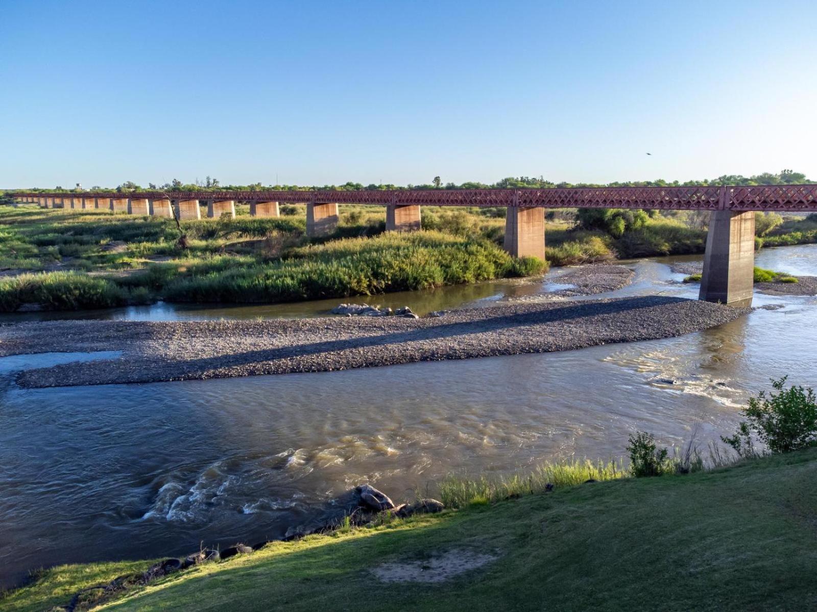 Sunriver Kalahari Lodge Riverside Stay In Upington Ngoại thất bức ảnh