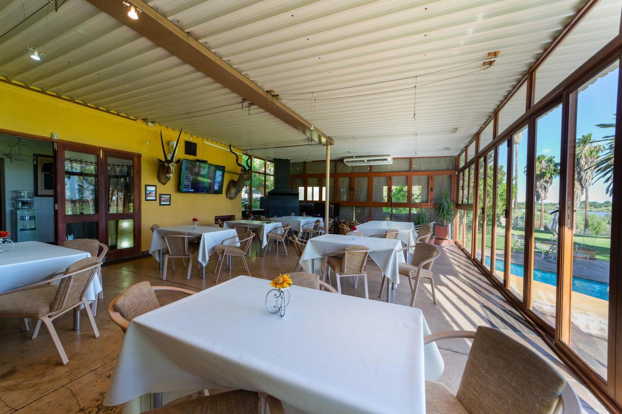 Sunriver Kalahari Lodge Riverside Stay In Upington Ngoại thất bức ảnh